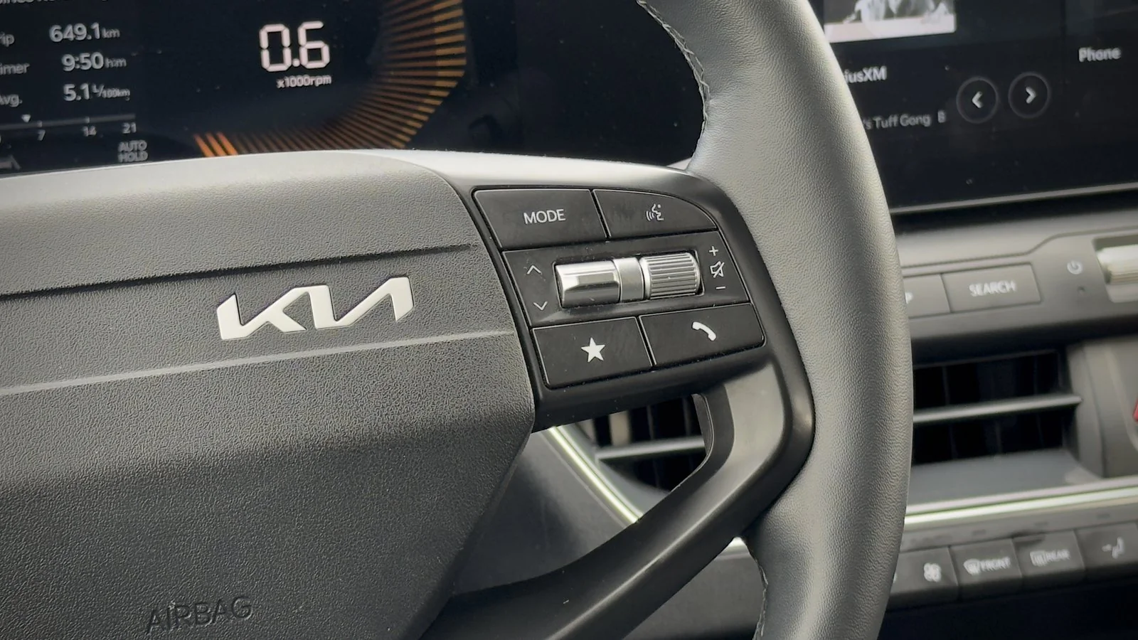2025 Kia K4 EX used Sedan thumbnail 14