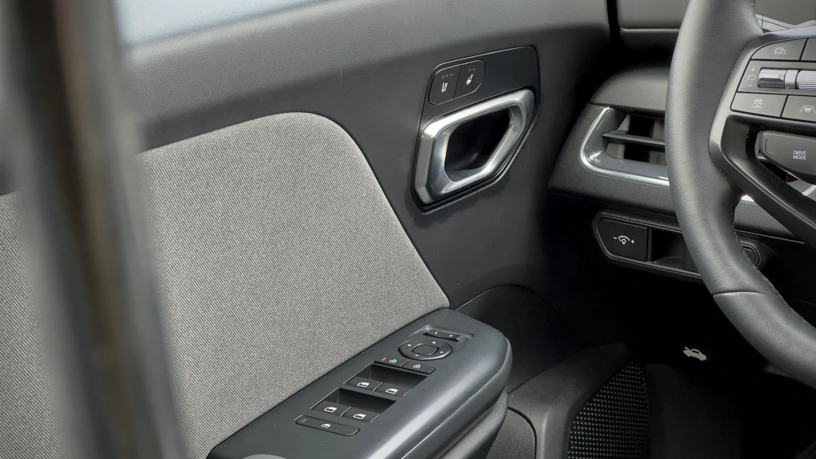 2025 Kia K4 EX used Sedan thumbnail 18