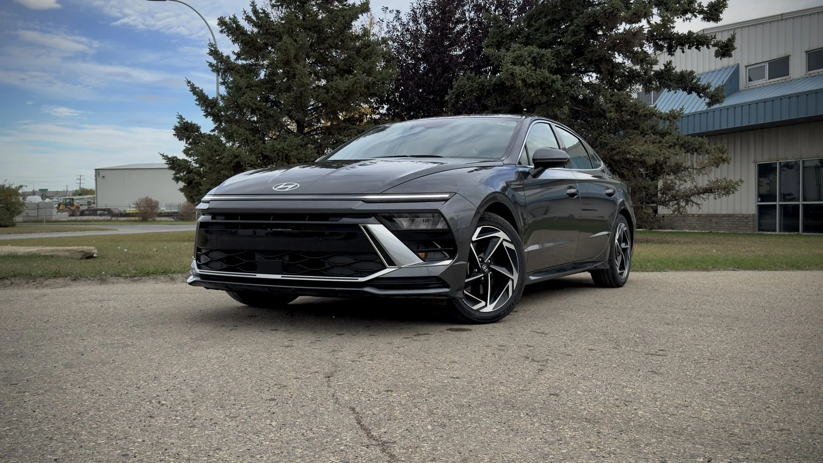 2025 Hyundai Sonata Preferred w/ Trend used Sedan - photo 1 of 30