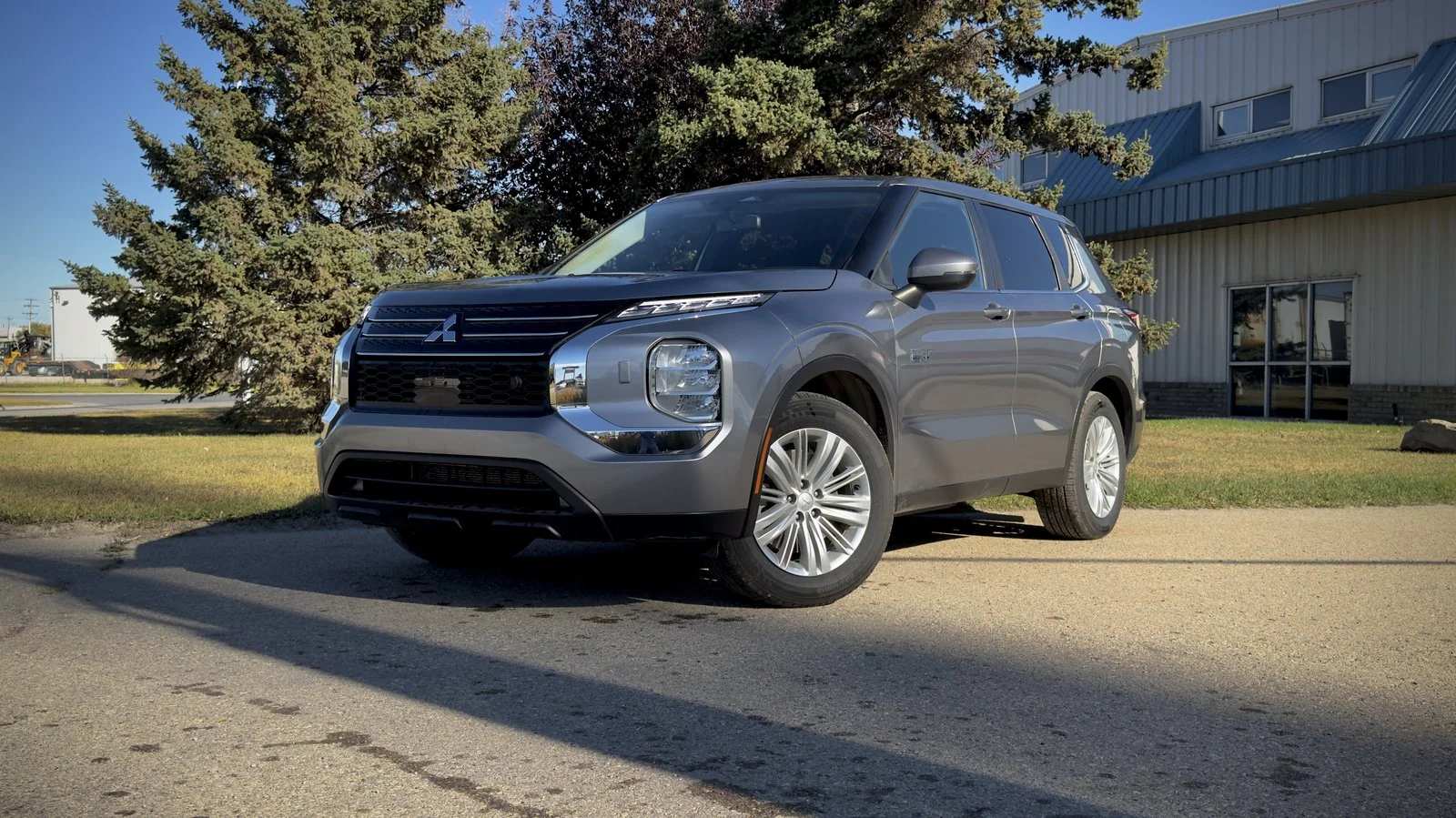 2023 Mitsubishi Outlander ES PHEV for sale in Airdrie, Alberta
