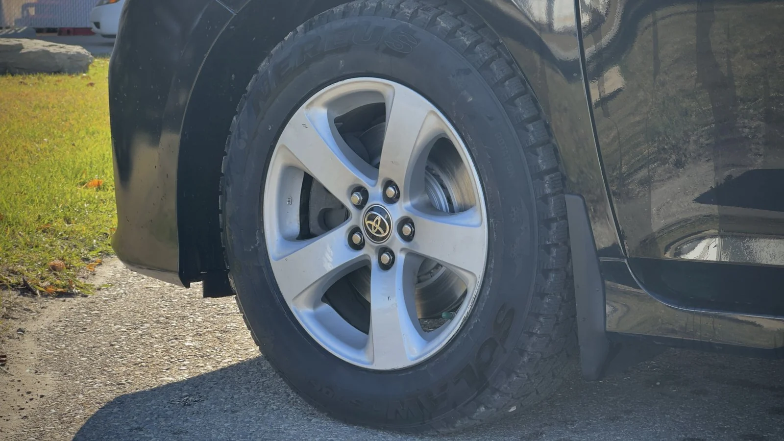 2020 Toyota Sienna LE used Minivan thumbnail 10