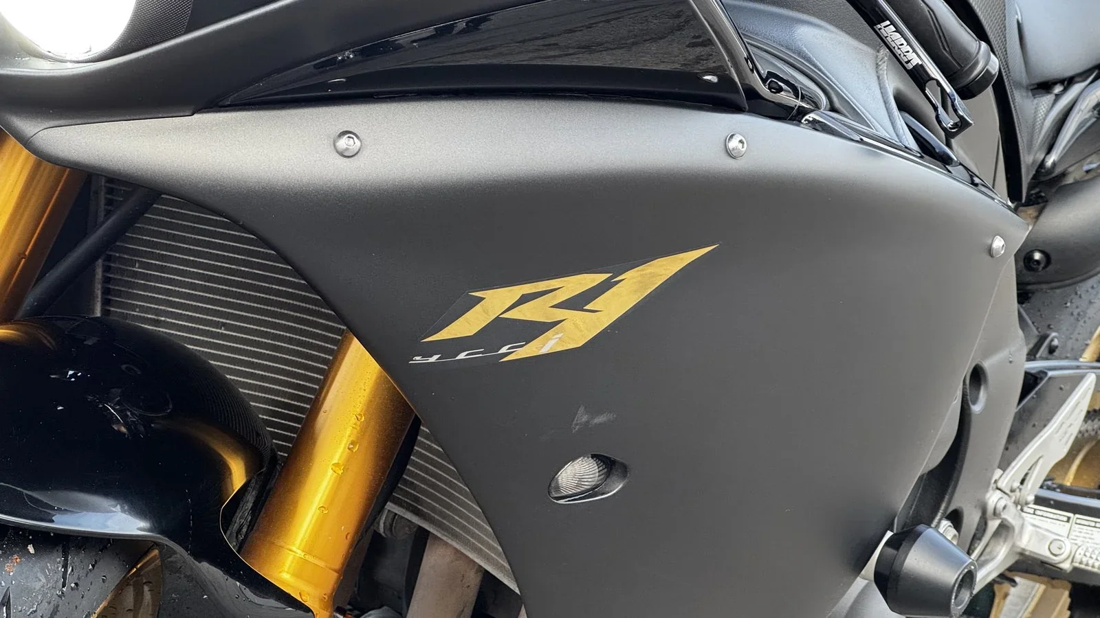 2009 Yamaha YZF-R1 used Motorcycle thumbnail 18