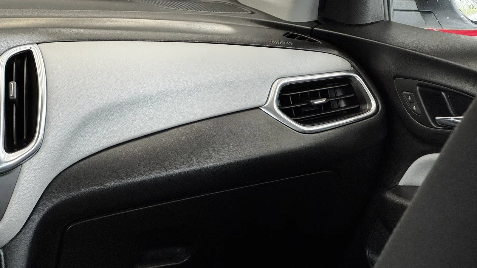 2021 Chevrolet Equinox LS used SUV thumbnail 22