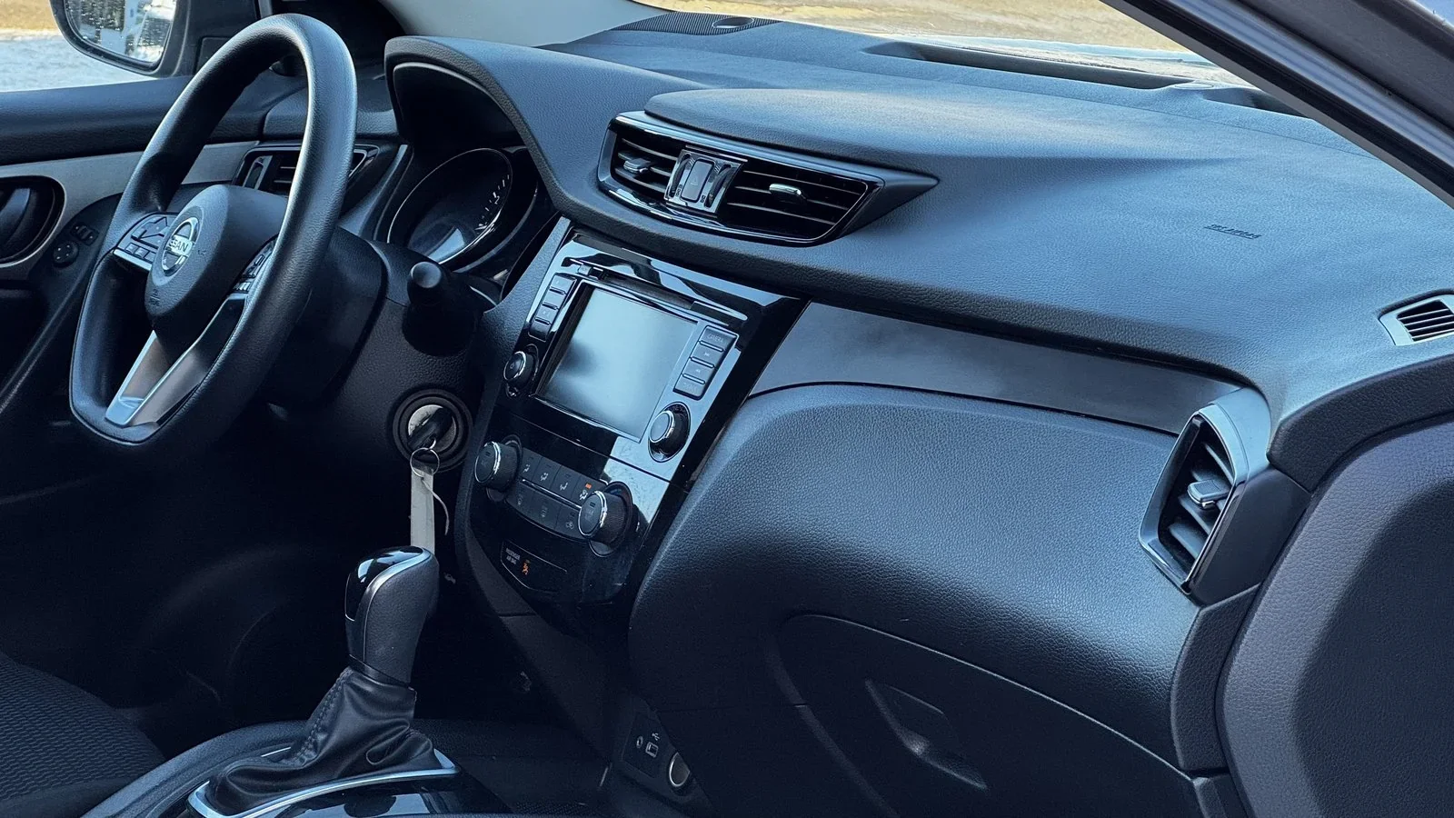 2022 Nissan Qashqai S used SUV thumbnail 22