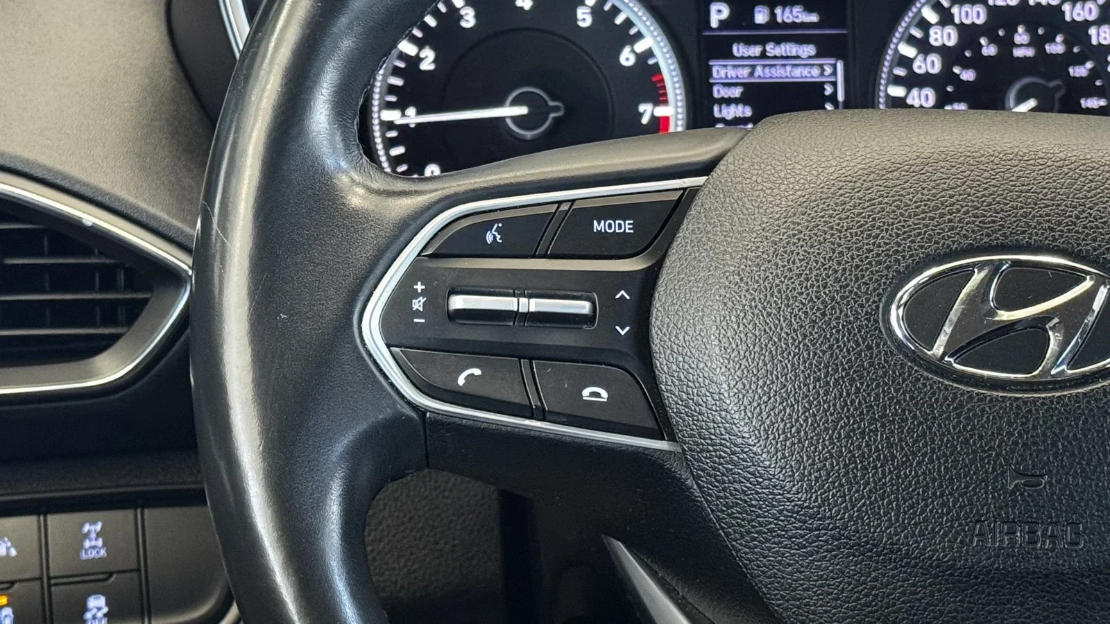 2020 Hyundai Santa Fe Preferred used SUV thumbnail 23