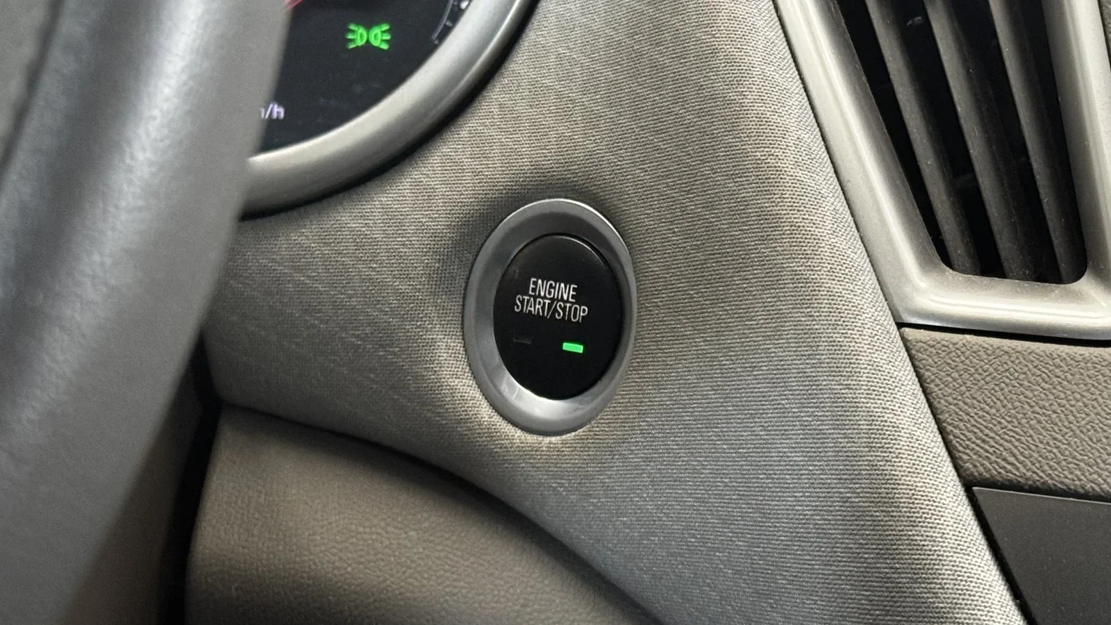 2020 Chevrolet Malibu LS used Sedan thumbnail 23