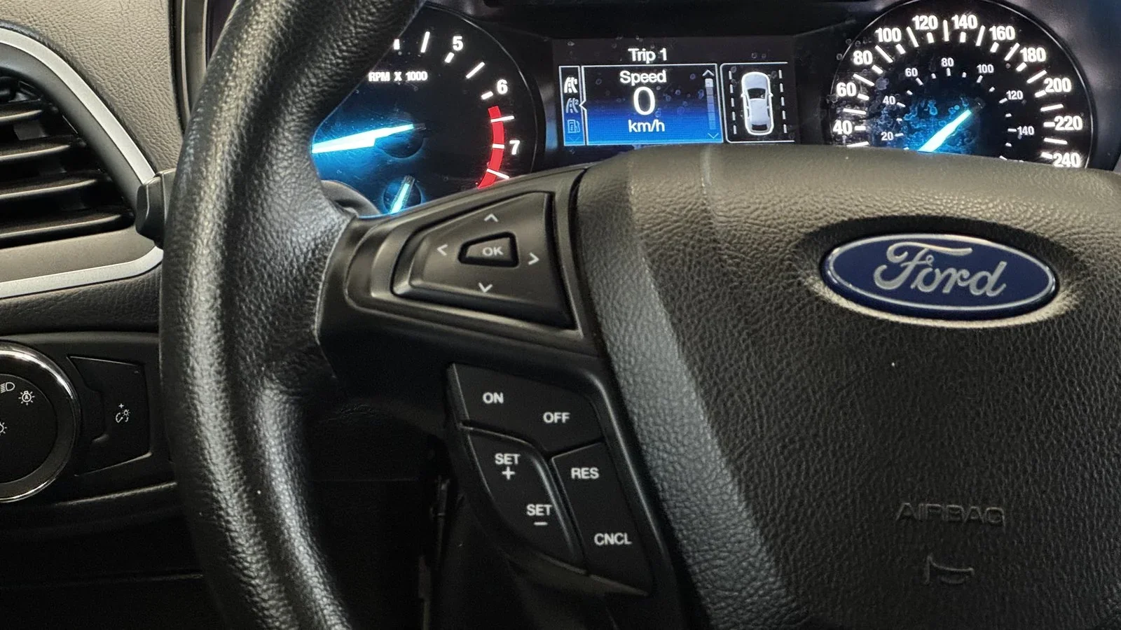 2020 Ford Edge SE used SUV thumbnail 24