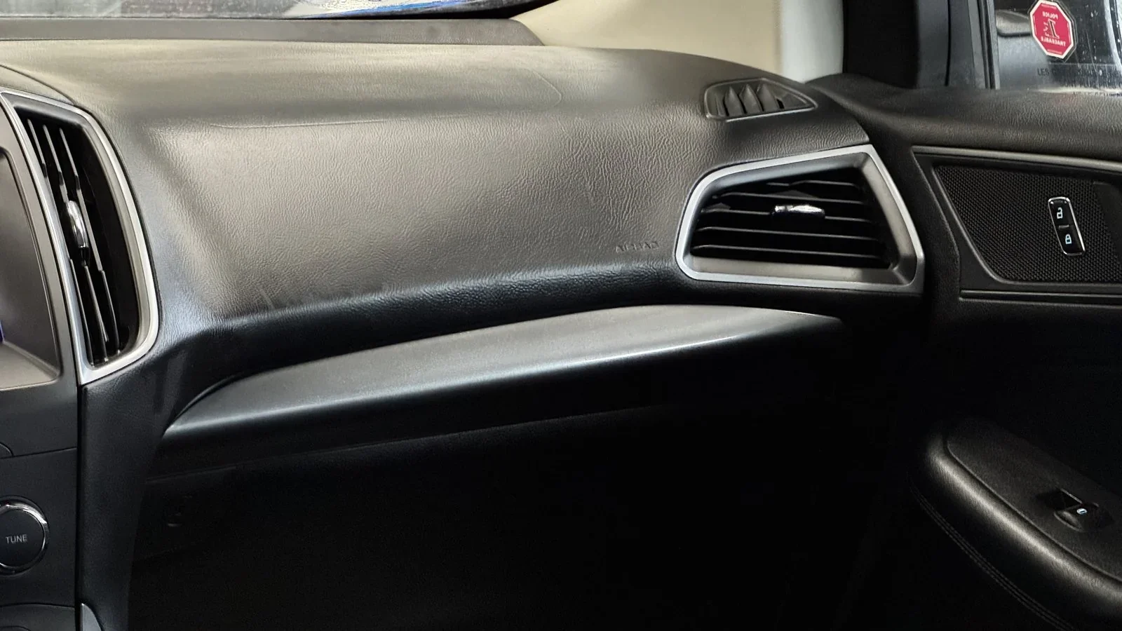 2020 Ford Edge SE used SUV thumbnail 25