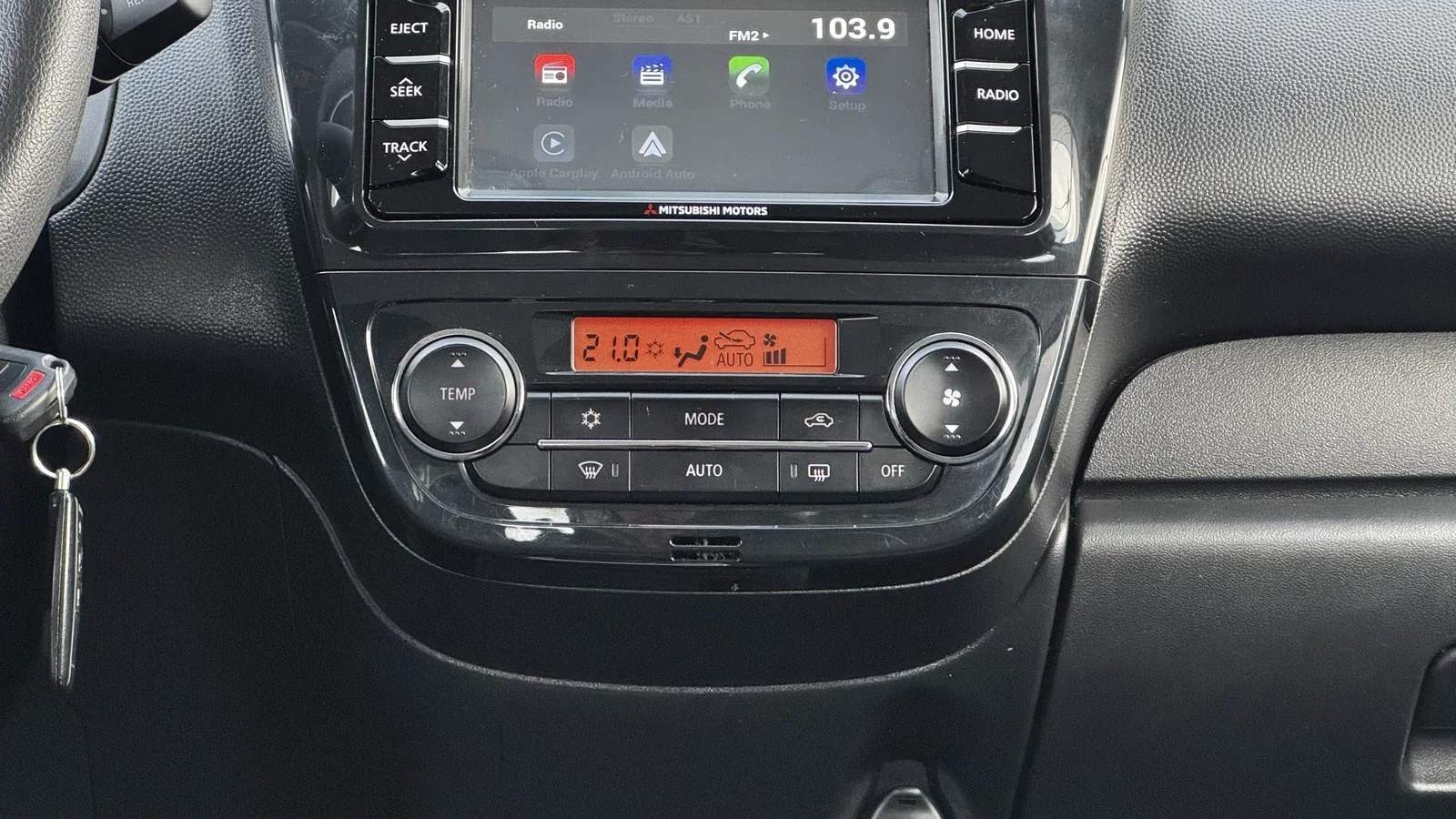 2020 Mitsubishi Mirage ES used Hatchback thumbnail 26