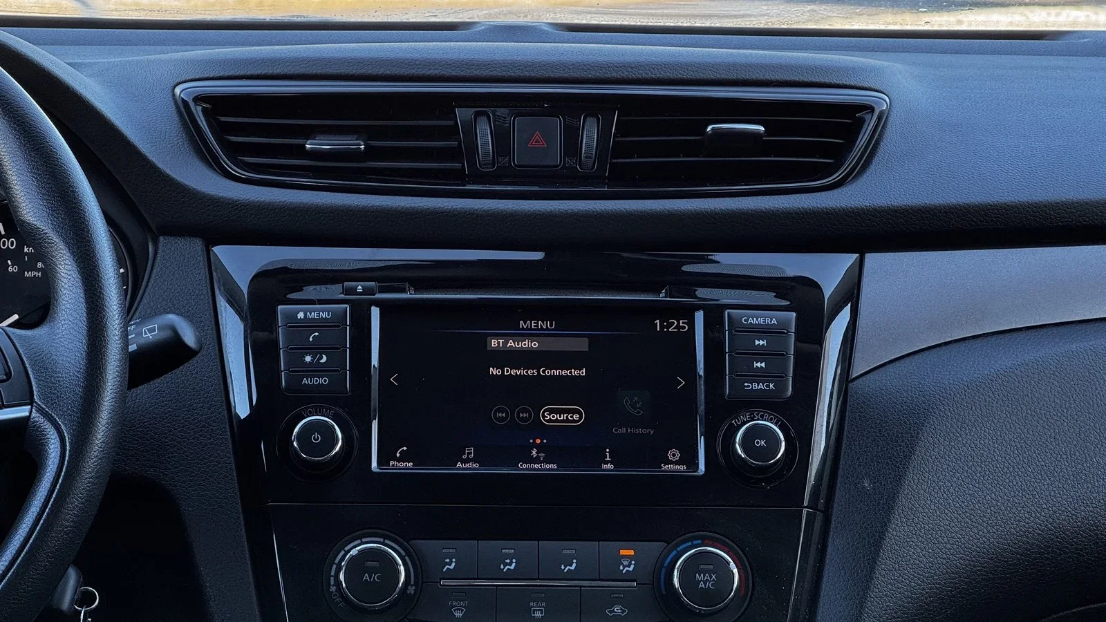 2022 Nissan Qashqai S used SUV thumbnail 27