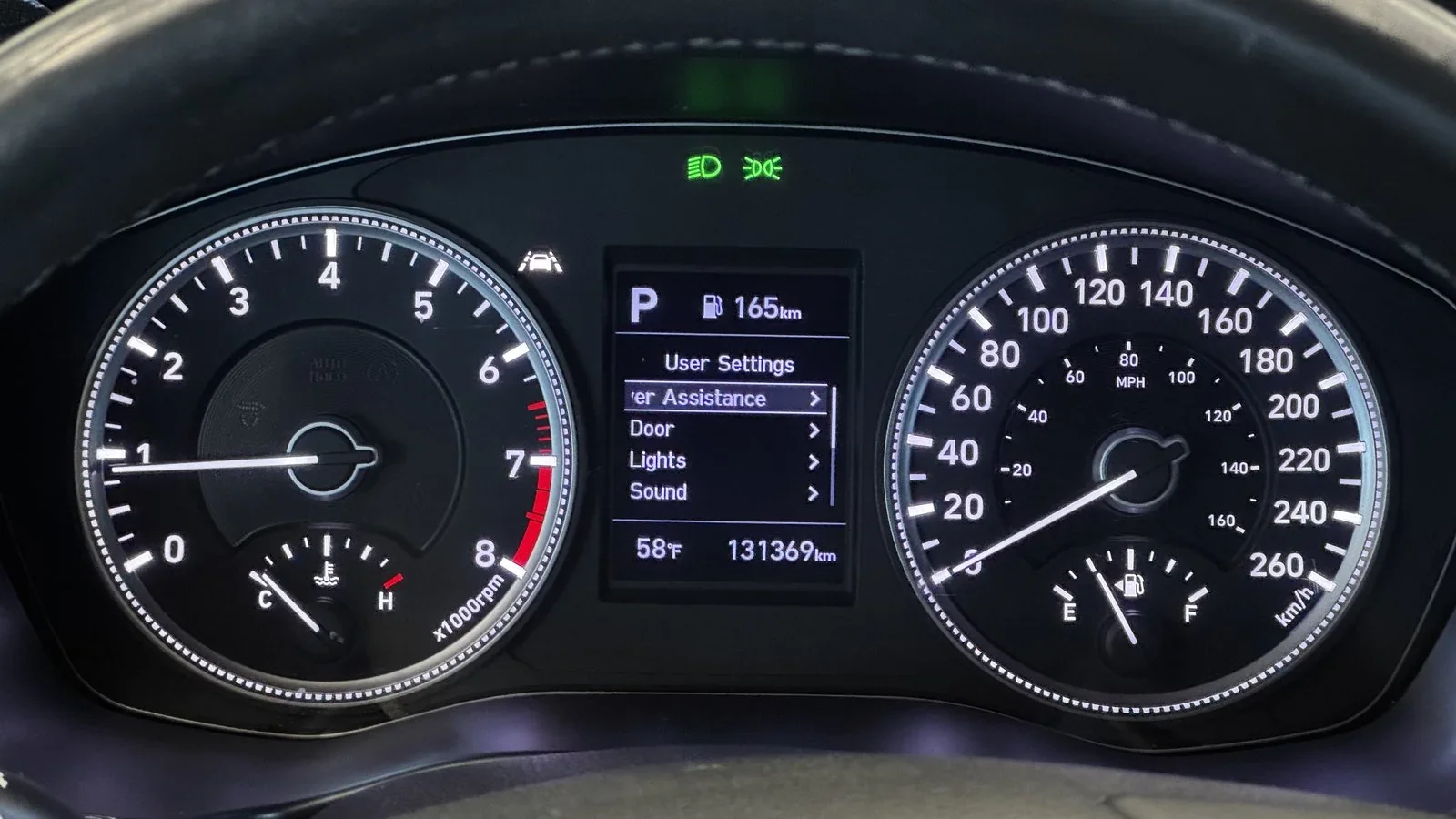 2020 Hyundai Santa Fe Preferred used SUV thumbnail 28