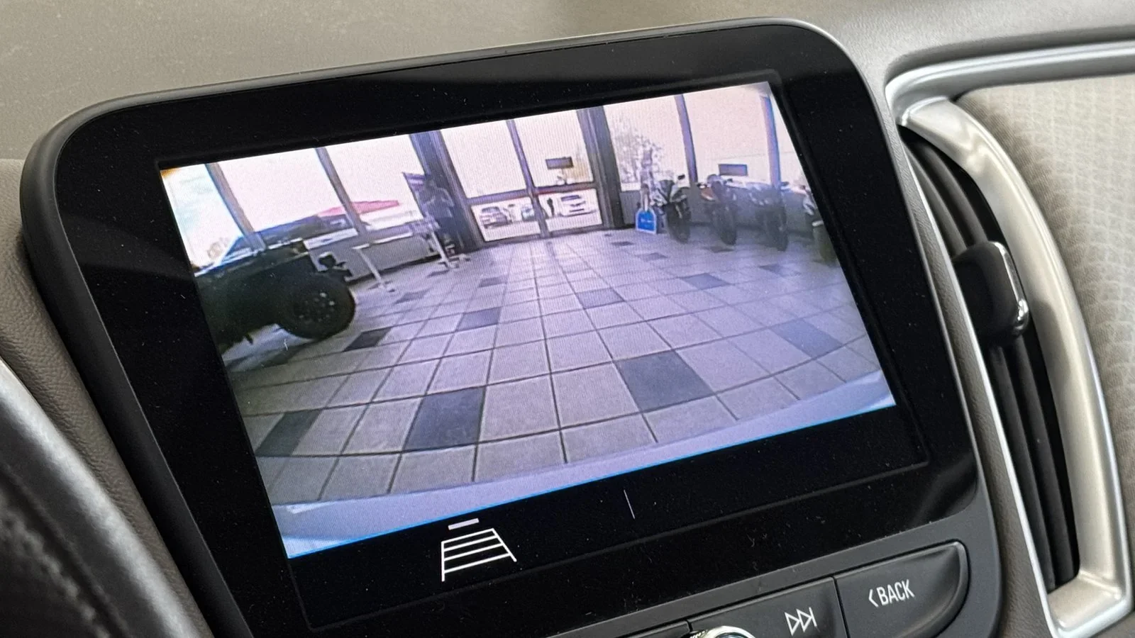 2020 Chevrolet Malibu LS used Sedan thumbnail 29