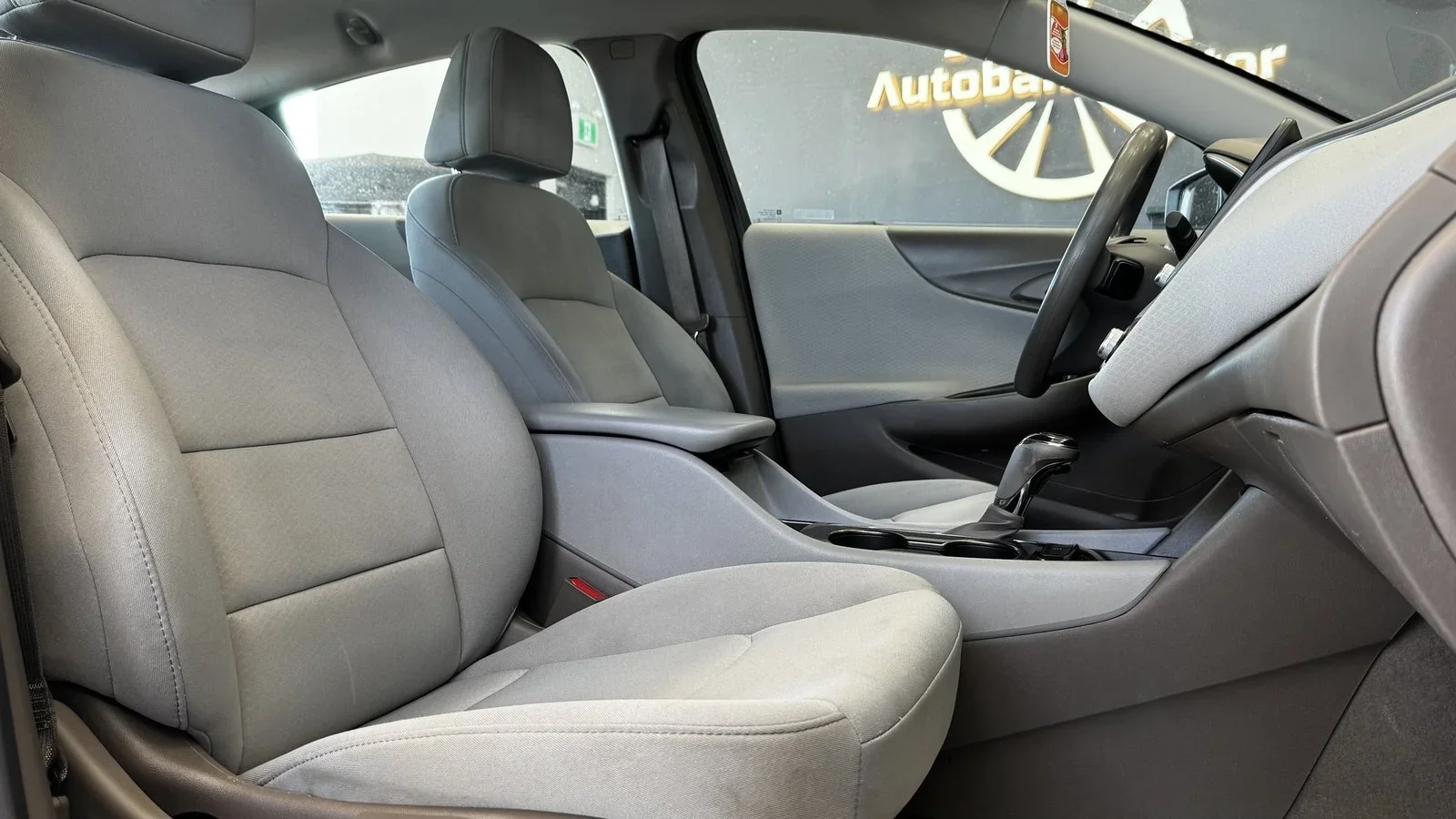 2020 Chevrolet Malibu LS used Sedan thumbnail 24