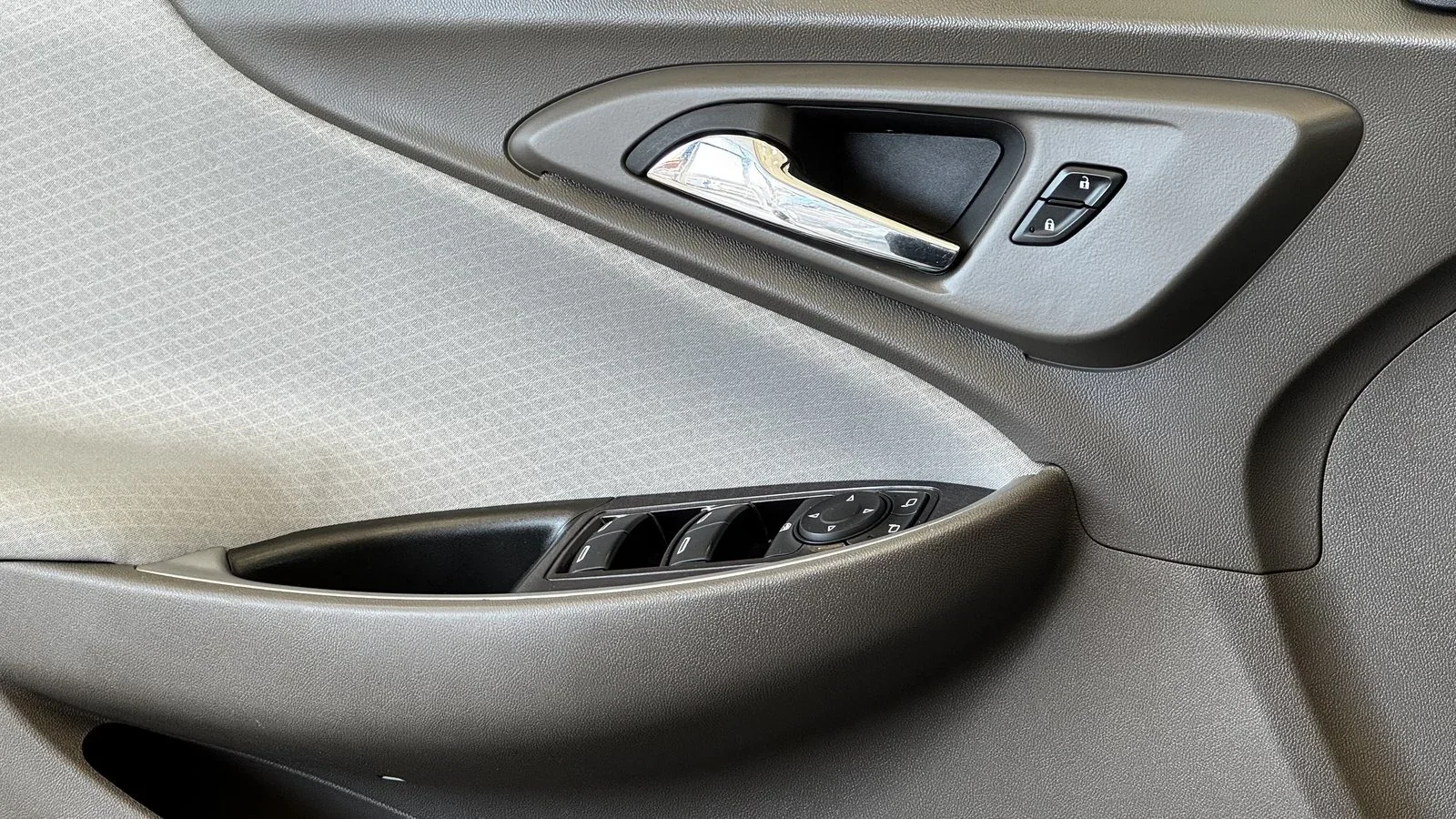 2020 Chevrolet Malibu LS used Sedan thumbnail 28